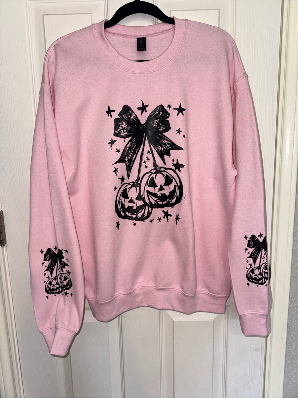 Gildan Pink Heavy Blend Crewneck Sweatshirt